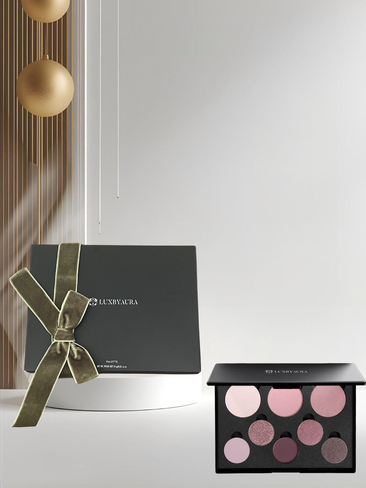 2025 HOLIDAY-8 WELL CHEEK AND EYE palette